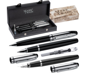 Mark Twain writing set